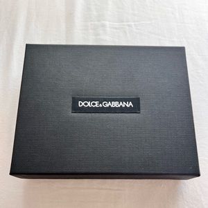 Dolce and Gabbana zipped compact wallet.